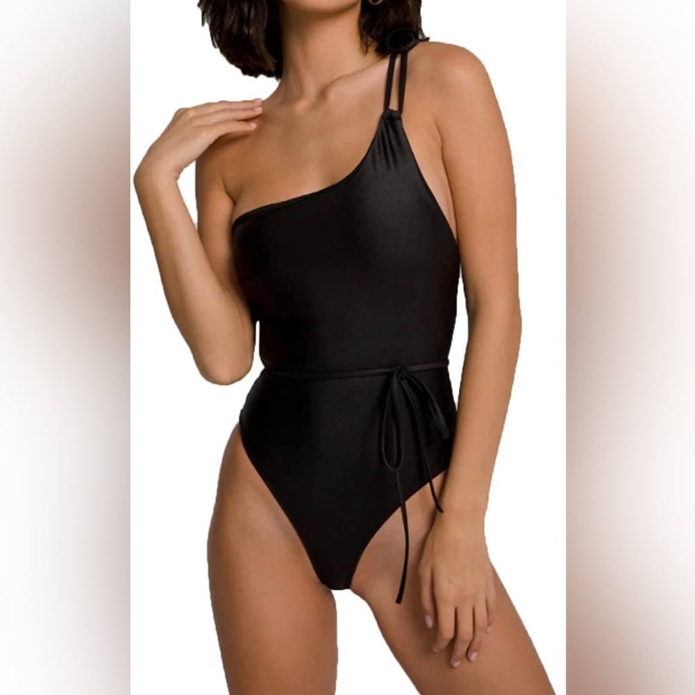 GOOD AMERICAN Women's Hot One Shoulder One Piece Swimsuit
